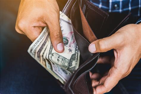 How to Choose the Best Money Changer in the Philippines .
